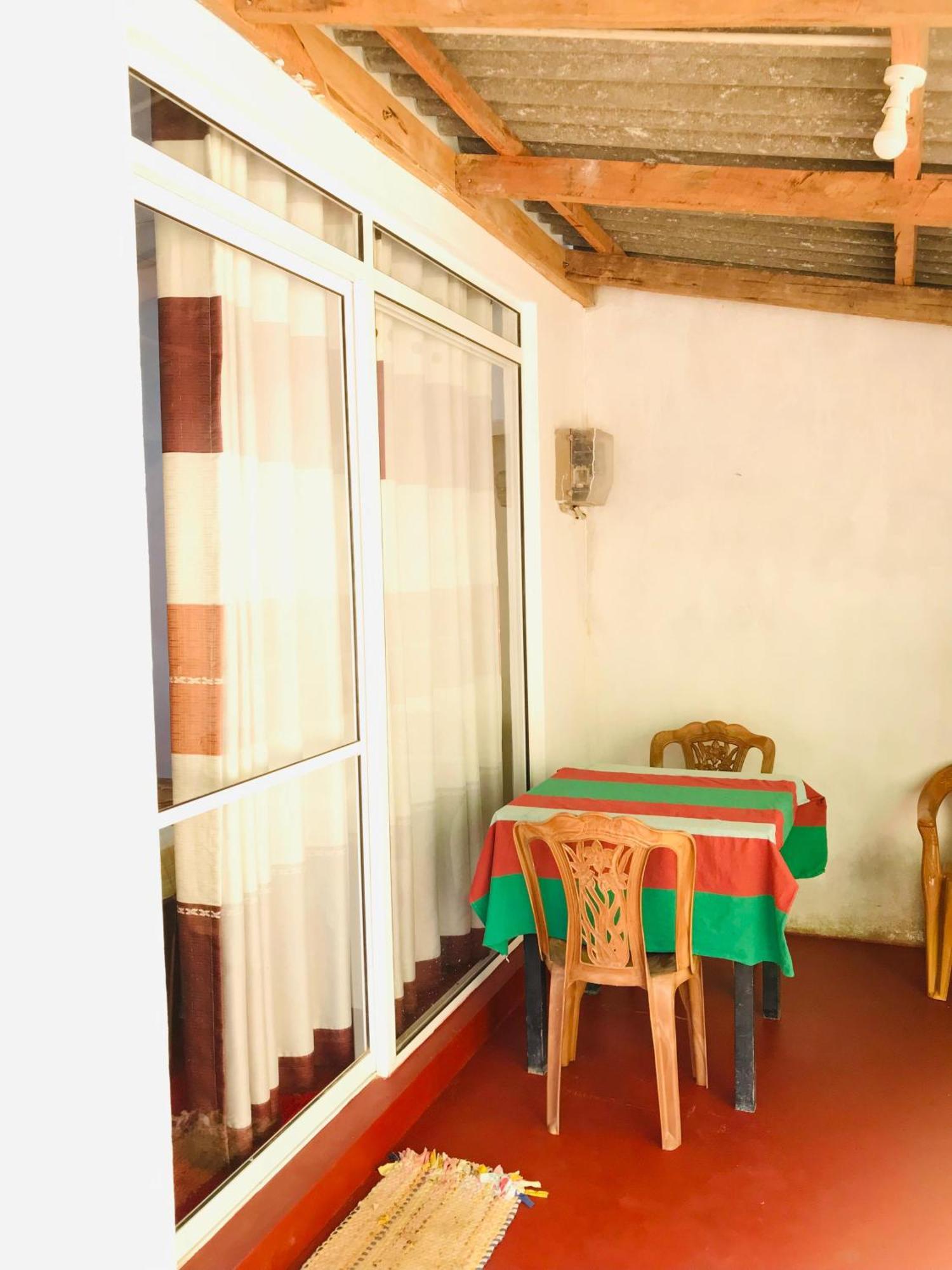 Ella Jungle Inn Homestay And Tree House Exterior foto