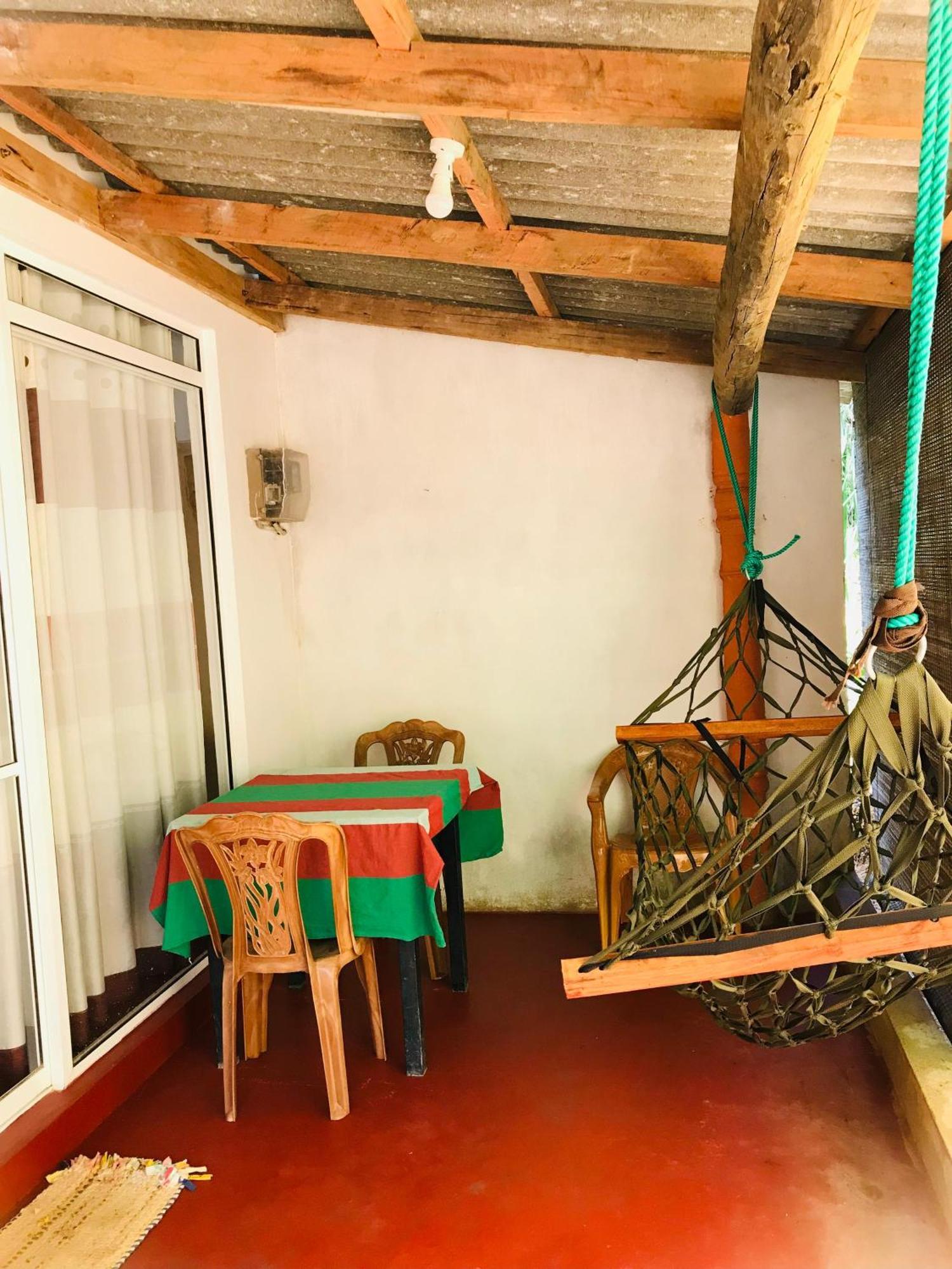 Ella Jungle Inn Homestay And Tree House Exterior foto